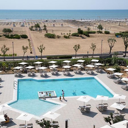 Fantinello Hotel Каорле Экстерьер фото