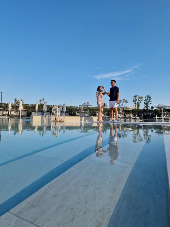 Fantinello Hotel Каорле Экстерьер фото